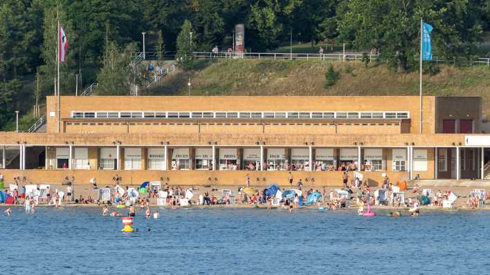 Das Strandbad Wannsee in Berlin (Foto: imago images/Stefan Zeitz)