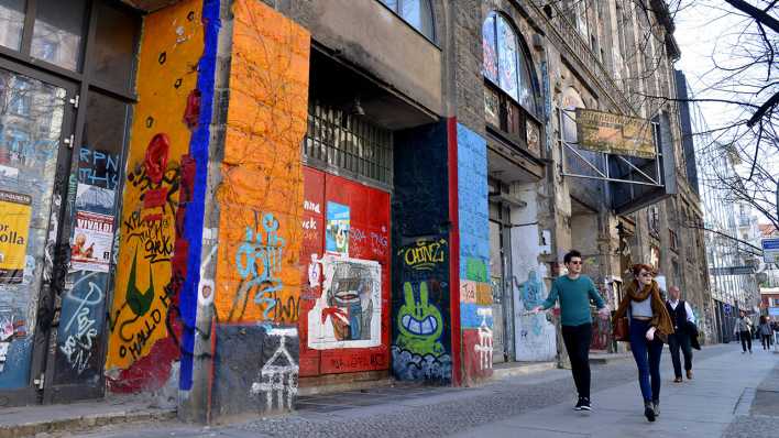 Das Tacheles in Berlin (Foto: imago/Schöning) Das Tacheles in Berlin (Foto: imago/Schöning)