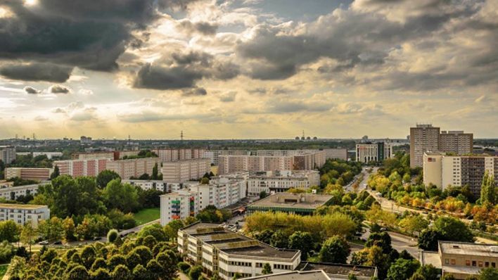 Bauzombie Ringkolonnaden Marzahn (Quelle: rbb 88.8/Miriam Keuter)