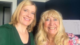 Caroline Peters und rbb 88.8 Moderatorin Marion Hanel (Quelle: rbb/Marion Hanel)