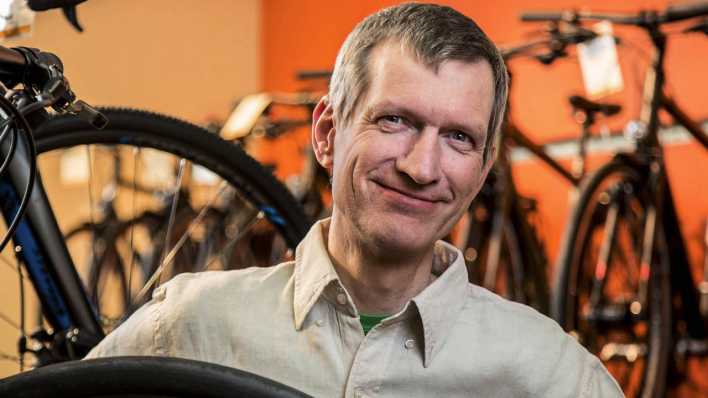 radioBERLIN Fahrradexperte Reiner Probst; Foto: Velophil radioBERLIN Fahrradexperte Reiner Probst; Foto: Velophil