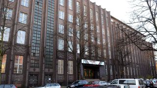 Haus am Köllnischen Park eingrüstet; Foto: radioBERLIN/Miriam Keuter