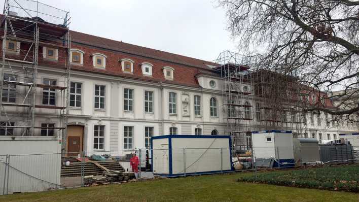 Fassade des Operncafes in Berlin (Foto: Miriam Keuter / rbb) Fassade des Operncafes in Berlin (Foto: Miriam Keuter / rbb)
