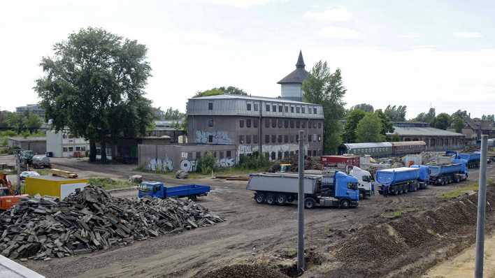 Der alte Rangierbahnhof in Schöneweide (Foto: imago/Bernd Friedel) Der alte Rangierbahnhof in Schöneweide (Foto: imago/Bernd Friedel)